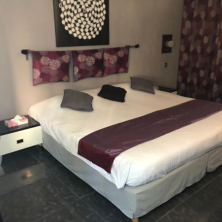 Hotel Les Grenadines Agde Exterior foto