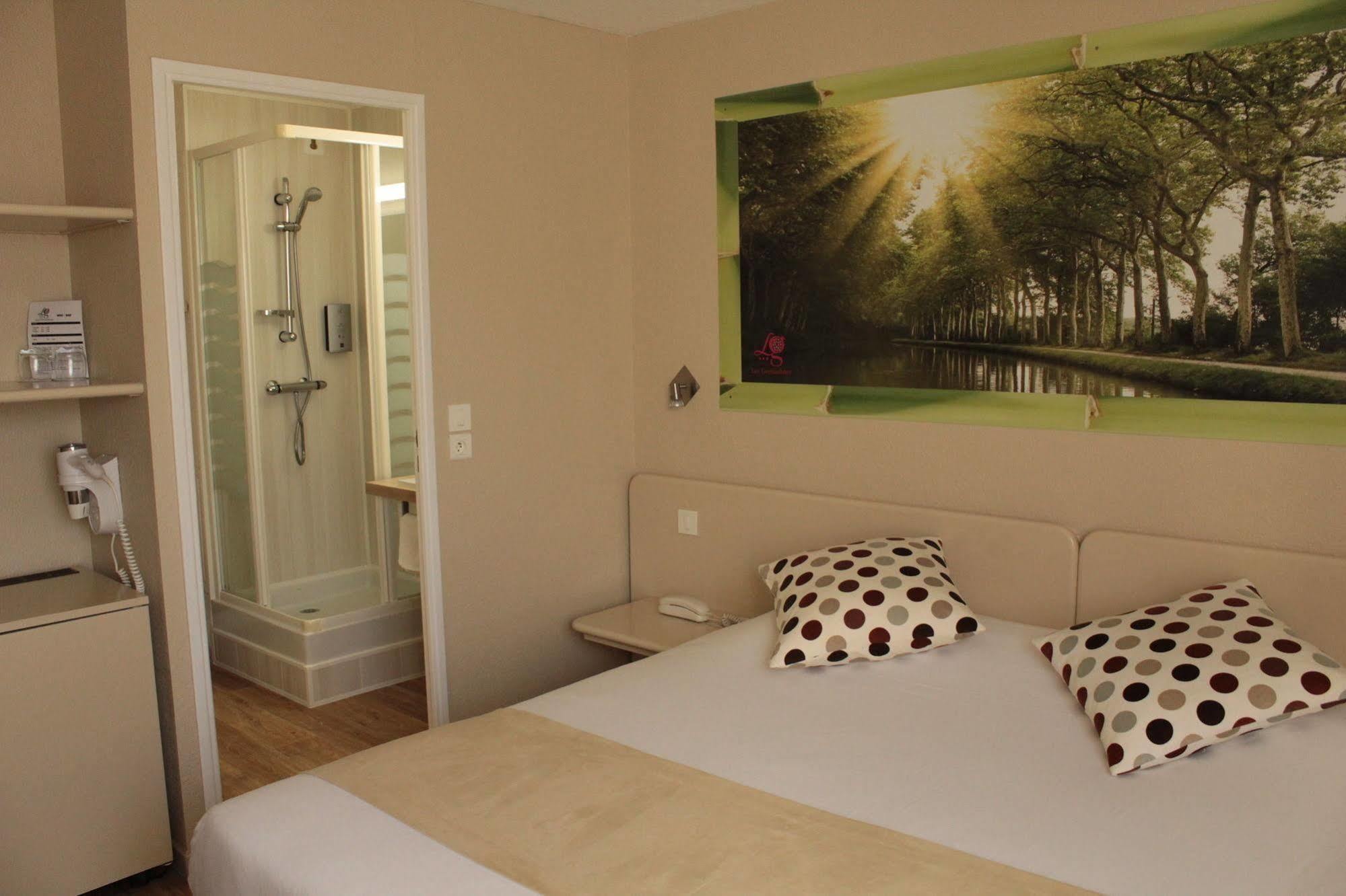Hotel Les Grenadines Agde Exterior foto